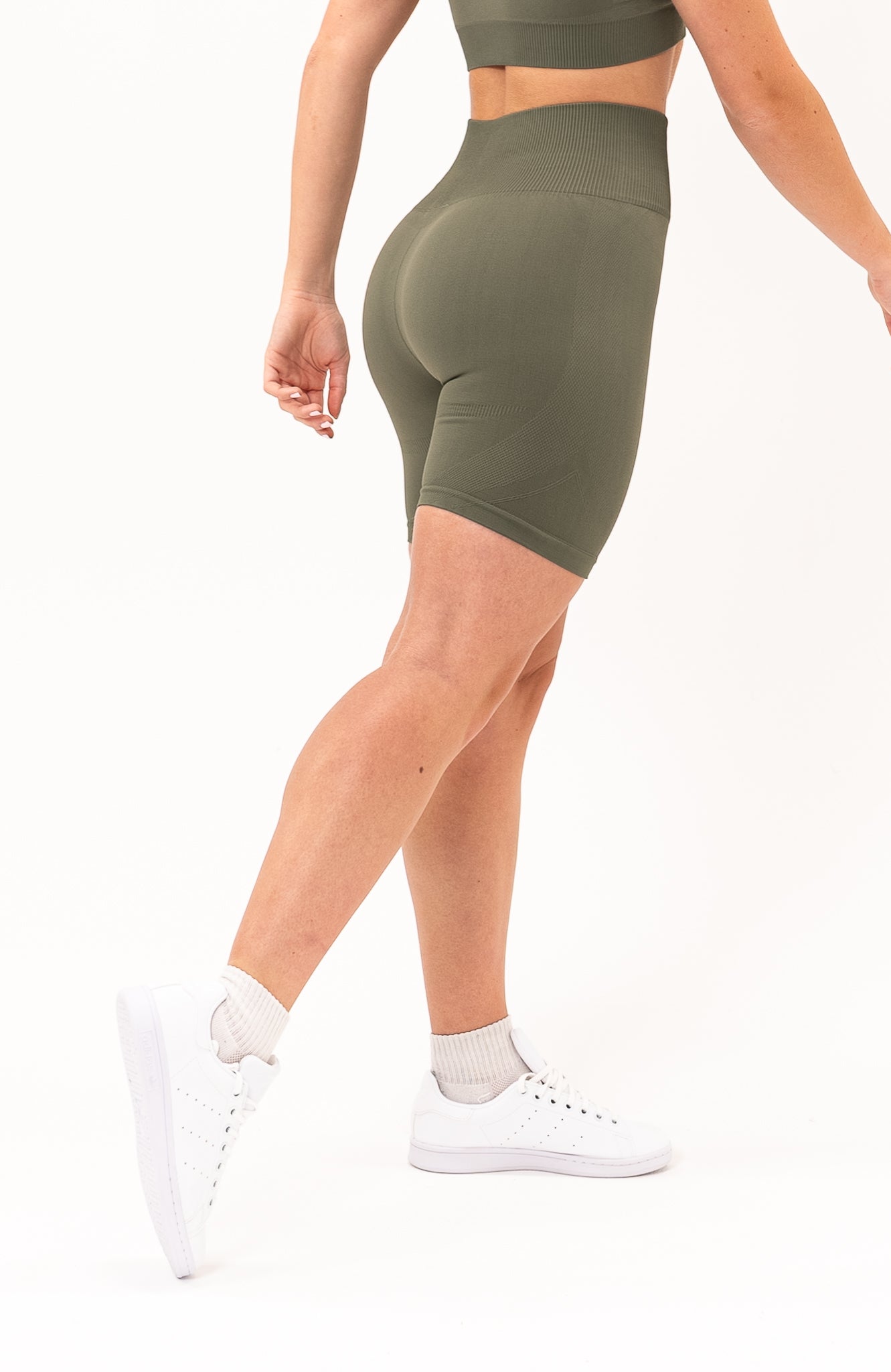 Limitless Seamless Shorts - Olive Fade